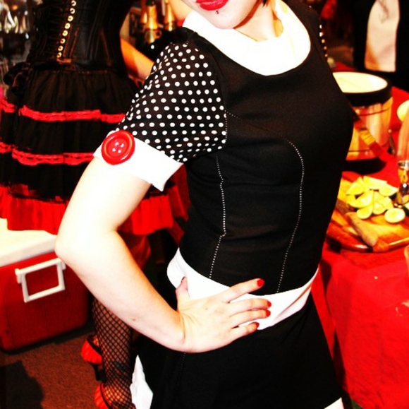 Franco Costumes Mod Chick - Picture 2 of 7